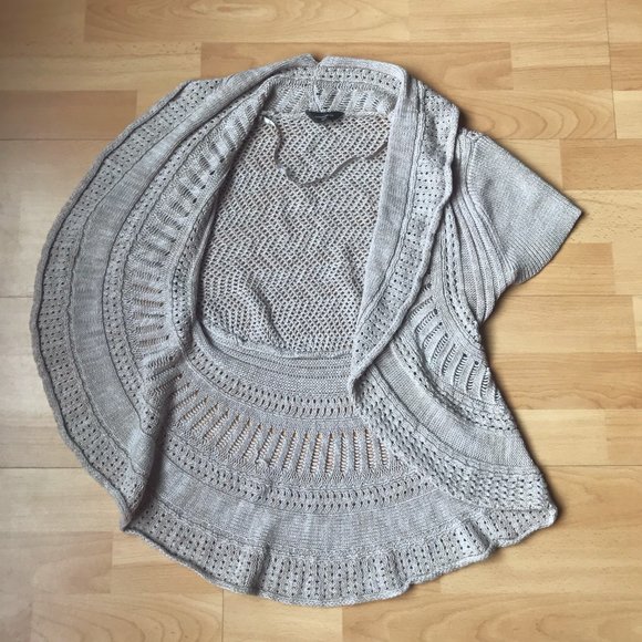 Short Sleeve Beige Sweater - Picture 3 of 4